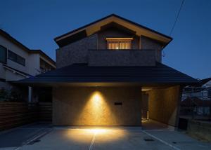 06 西面外観夜景